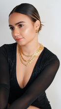 Load image into Gallery viewer, Hazel Necklace