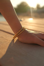 Load image into Gallery viewer, Zoe Cuff