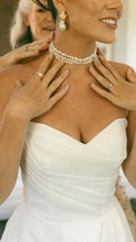 Load image into Gallery viewer, Alice Necklace