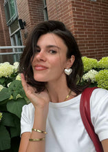 Load image into Gallery viewer, Lily Earrings