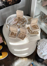 Load image into Gallery viewer, Hera Necklace