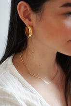 Load image into Gallery viewer, Amelia Choker