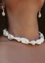 Load image into Gallery viewer, Isola Necklace
