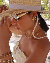 Load image into Gallery viewer, Blossom Earrings
