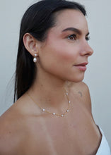 Load image into Gallery viewer, Liora Earrings
